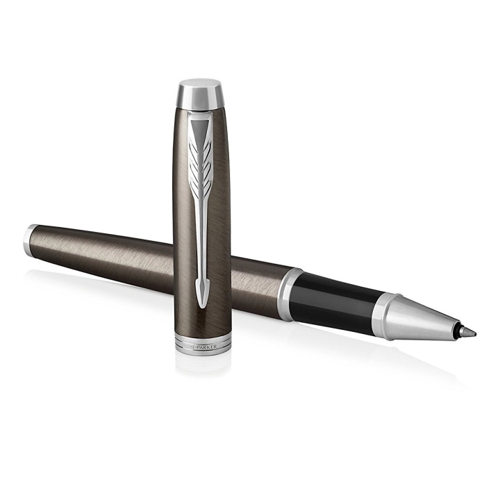 IM Dark Espresso/Chrome Tintenroller in der Gruppe Stifte / Fine Writing / Tintenroller bei Pen Store (104798)
