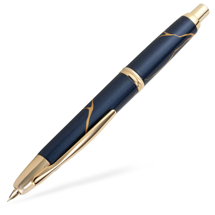 Capless Füllfederhalter Limited Edition 2026 Golden Journey in der Gruppe Stifte / Fine Writing / Füllfederhalter bei Pen Store (138176_r)