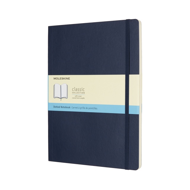 Classic Soft Cover XL Blue Dotted in der Gruppe Papier & Blöcke / Schreiben und Notizen / Notizbücher bei Pen Store (100462) Classic Soft Cover XL Blue Dotted in der Gruppe Papier & Blöcke / Schreiben und Notizen / Notizbücher bei Pen Store (100462)