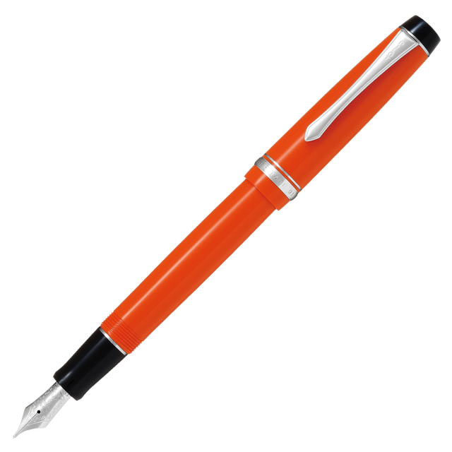 Heritage 91 Füllfederhalter Orange Medium in der Gruppe Stifte / Fine Writing / Füllfederhalter bei Pen Store (128165)