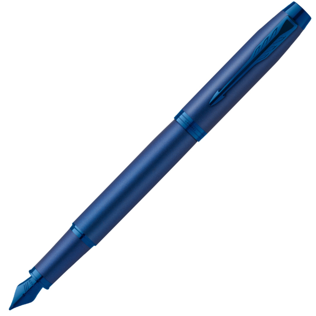 IM Monochrome Blue Fountain pen Fine in der Gruppe Stifte / Fine Writing / Füllfederhalter bei Pen Store (131982)