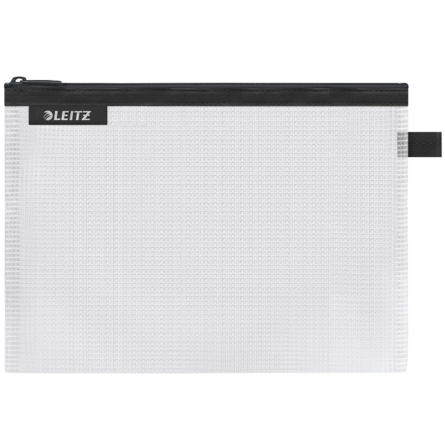 Water-resistant travel pocket Medium (expandable bottom)