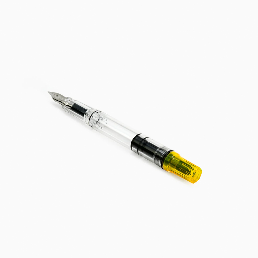 TWSBI ECO T Kolbenfüllhalter Transparent – Dreieckiger Griff, Medium-Feder, Für Tinte & Täglichen Gebrauch