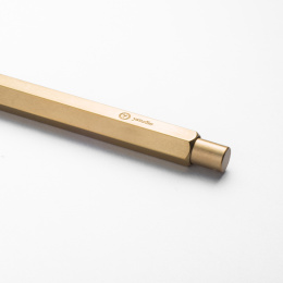 Classic Revolve Sketching Pencil 2 mm Brass in der Gruppe Stifte / Künstlerstifte / Skizzenstifte bei Pen Store (101378)