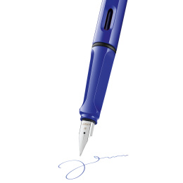 Safari Füllfederhalter Blue in der Gruppe Stifte / Fine Writing / Füllfederhalter bei Pen Store (101906_r)