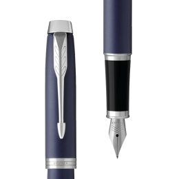 IM Matte Blue/Chrome Füllfederhalter in der Gruppe Stifte / Fine Writing / Füllfederhalter bei Pen Store (104673)