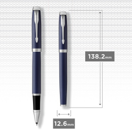 IM Matte Blue/Chrome Tintenroller in der Gruppe Stifte / Fine Writing / Tintenroller bei Pen Store (104674)