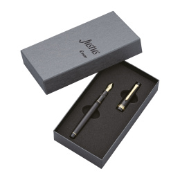 Justus 95 Gold mittel in der Gruppe Stifte / Fine Writing / Füllfederhalter bei Pen Store (109454)
