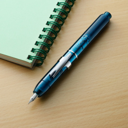 Curidas Füllfederhalter Abyss Blue in der Gruppe Stifte / Fine Writing / Füllfederhalter bei Pen Store (111635_r)
