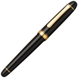 #3776 Century Füllfederhalter Black Gold Trim Music nib in der Gruppe Stifte / Fine Writing / Füllfederhalter bei Pen Store (112519)