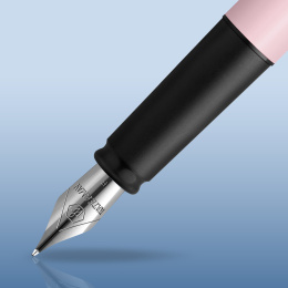 Allure Pastel Pink Füllfederhalter in der Gruppe Stifte / Fine Writing / Füllfederhalter bei Pen Store (128036)