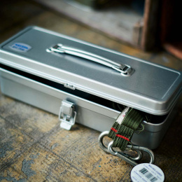 T320 Trunk Shape Toolbox Silver in der Gruppe Basteln & Hobby / Organisieren / Aufbewahrungsboxen bei Pen Store (128963)