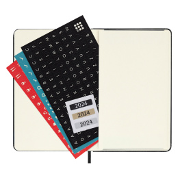 12M Weekly Notebook Hardcover Pocket Black in der Gruppe Papier & Blöcke / Kalender und Terminkalender / 12 Monate Tageskalender bei Pen Store (130164)