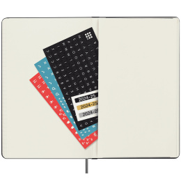 Kalender 18M WeekNote Soft Cover Pocket Black  in der Gruppe Papier & Blöcke / Kalender und Terminkalender / 18 Monate Tageskalender bei Pen Store (130879)