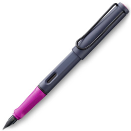 Safari Füllfederhalter Pink Cliff in der Gruppe Stifte / Fine Writing / Füllfederhalter bei Pen Store (131053_r)