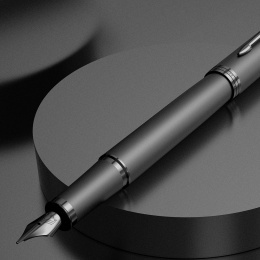 IM Monochrome Titanium Kugelschreiber in der Gruppe Stifte / Fine Writing / Kugelschreiber bei Pen Store (131981)