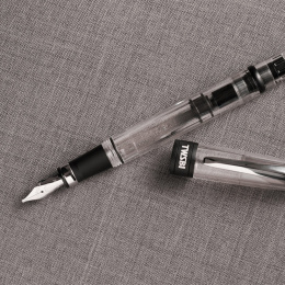 Diamond 580ALR Füllfederhalter Black in der Gruppe Stifte / Fine Writing / Füllfederhalter bei Pen Store (132421_r)