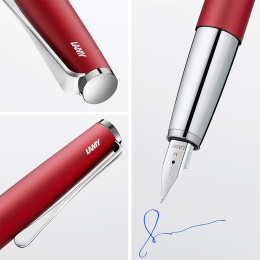 Studio Royal Red Füllfederhalter in der Gruppe Stifte / Fine Writing / Füllfederhalter bei Pen Store (132687_r)