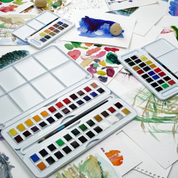 Aquarellfarbe Studio 48 ½ -Näpfe in der Gruppe Künstlerbedarf / Künstlerfarben / Aquarell / Aquarellfarbe im Napf bei Pen Store (132940)