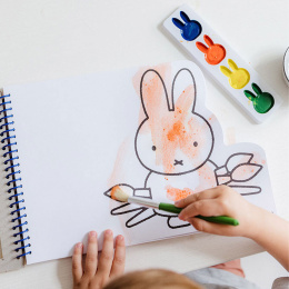 Miffy Malbuch Farben + Pinsel in der Gruppe Kids / Basteln für Kinder / Malfarbe für Kinder / Wasserfarben für Kinder bei Pen Store (134895)