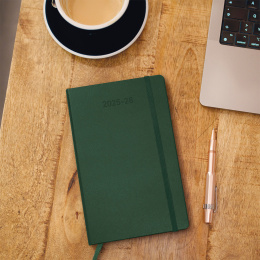 Kalender 18M WeekNote Soft Cover Large Myrtle Green in der Gruppe Papier & Blöcke / Kalender und Terminkalender / 18 Monate Tageskalender bei Pen Store (135603)
