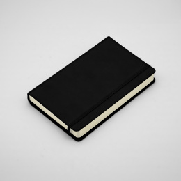 Extended Black Sketchbook Portrait Dotted in der Gruppe Papier & Blöcke / Schreiben und Notizen / Notizbücher bei Pen Store (136270) Extended Black Sketchbook Portrait Dotted in der Gruppe Papier & Blöcke / Schreiben und Notizen / Notizbücher bei Pen Store (136270)
