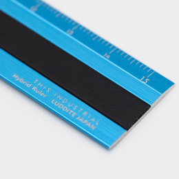 Lineal Aluminium/Leder 15 cm Turquoise/Black in der Gruppe Basteln & Hobby / Hobbyzubehör / Lineale bei Pen Store (136446)