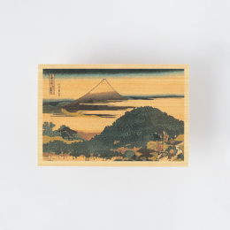 Postkarte in Hinoki-holz – Hokusai „Views of Mount Fuji“ 6er-Set B in der Gruppe Basteln & Hobby / Feiertage und Jahreszeiten / Karten und Kuverts bei Pen Store (136593)