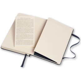 Classic Hard Cover Notebook Pocket Blue Liniert in der Gruppe Papier & Blöcke / Schreiben und Notizen / Notizbücher bei Pen Store (136825)