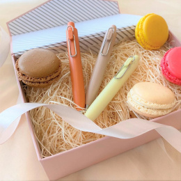 Kugelschreiber One P Peach Milk in der Gruppe Stifte / Fine Writing / Kugelschreiber bei Pen Store (137067)