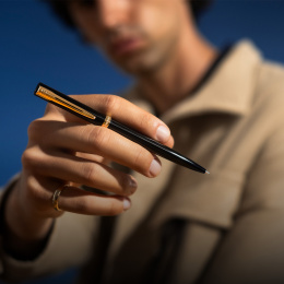 Impression Black/Gold Kugelschreiber in der Gruppe Stifte / Fine Writing / Kugelschreiber bei Pen Store (137394)