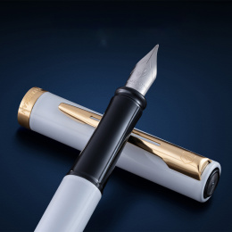 Impression White/Gold Füllfederhalter in der Gruppe Stifte / Fine Writing / Füllfederhalter bei Pen Store (137398_r)