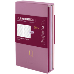 Kalender Quarterly Planner 2027 Shades of Rose in der Gruppe Papier & Blöcke / Kalender und Terminkalender / 12 Monate Tageskalender bei Pen Store (137524)
