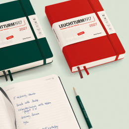 Kalender Daily Planner 2027 A5 Sage in der Gruppe Papier & Blöcke / Kalender und Terminkalender / 12 Monate Tageskalender bei Pen Store (137530)