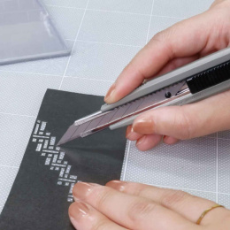Cuttermesser AR30D Stone Grey in der Gruppe Basteln & Hobby / Hobbyzubehör / Papierschneider bei Pen Store (138149)